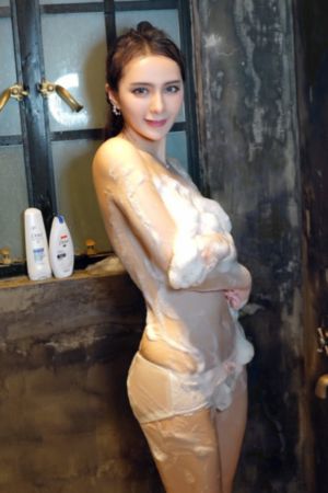湿濡的女人在线